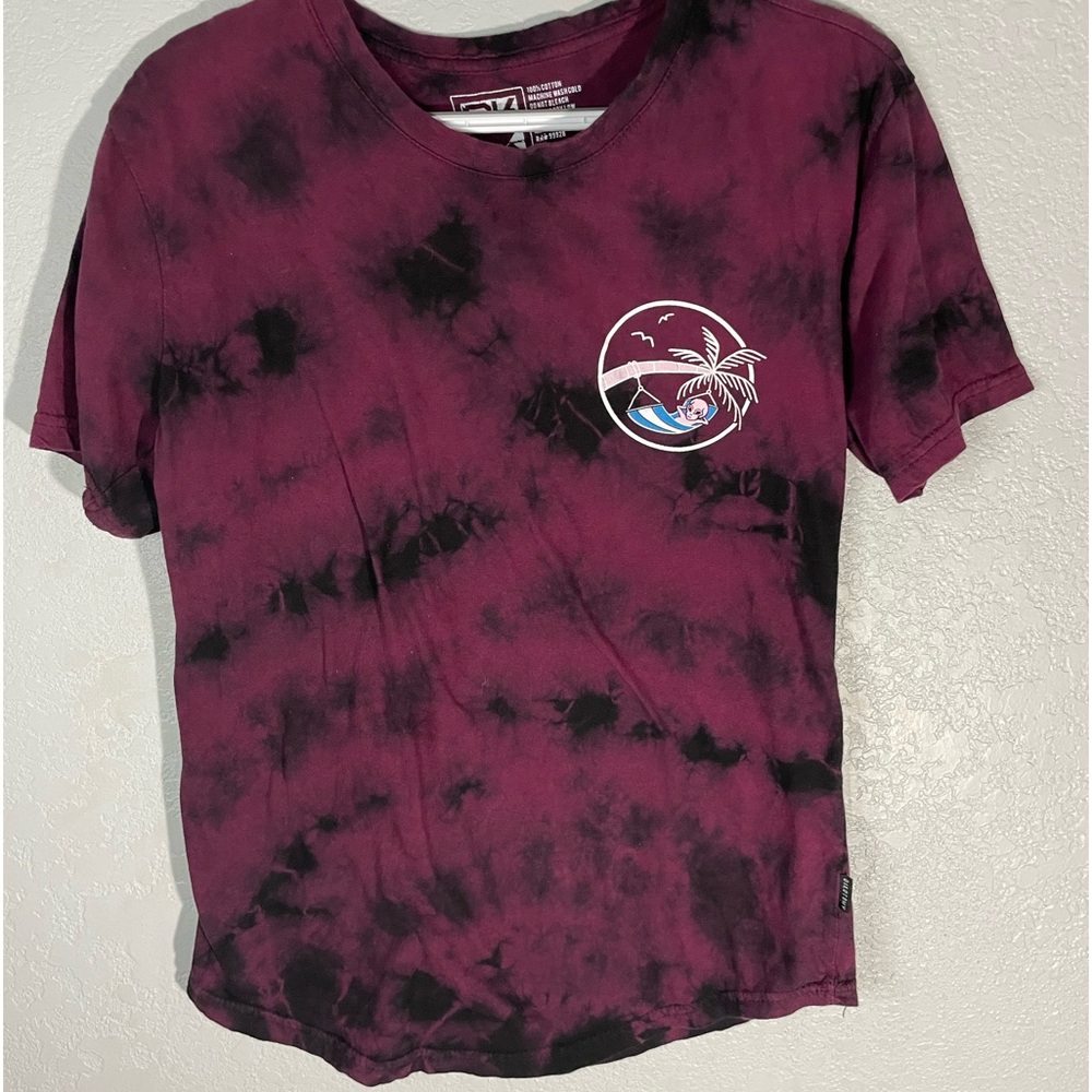 Tie-dye alien shirt